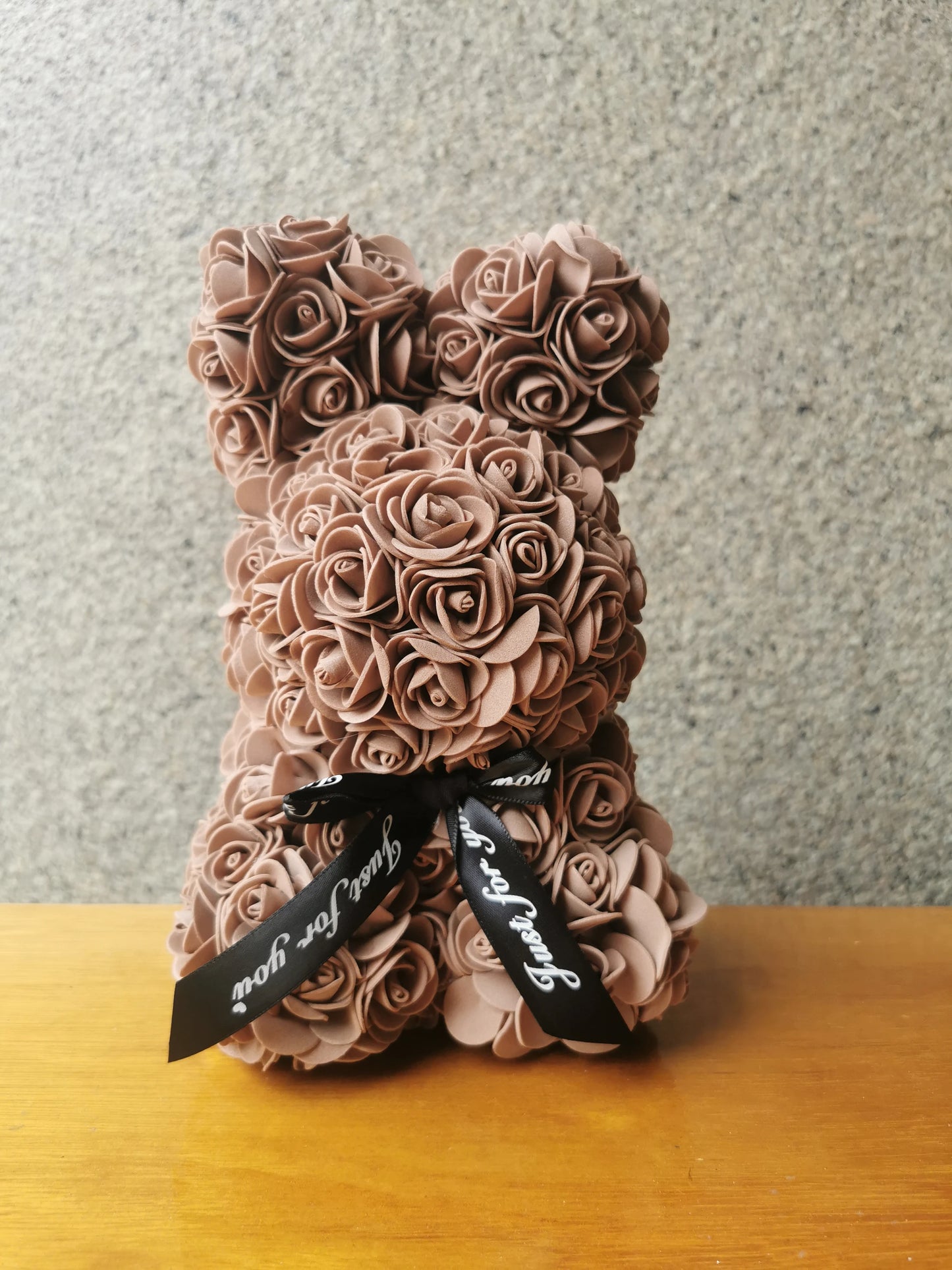 ADORABLE ROSE BUNNY - Une Peluche Éternelle en Fleurs pour des Moments Magiques !